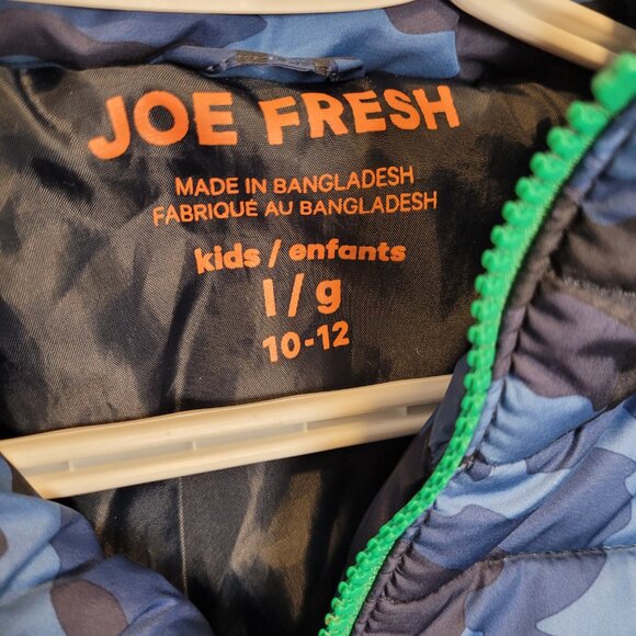 Boys Puffer Jacket - Blue camo - Size L (10-12) - Picture 3 of 3